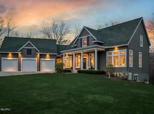 4023 Leonard St, Marne, MI 49435