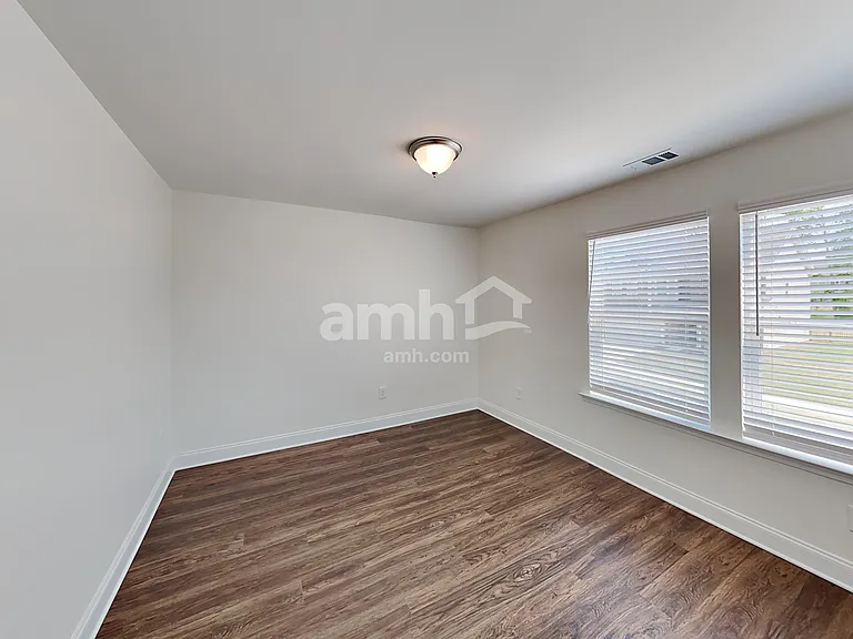 412 Tributary Ln — Photo 17