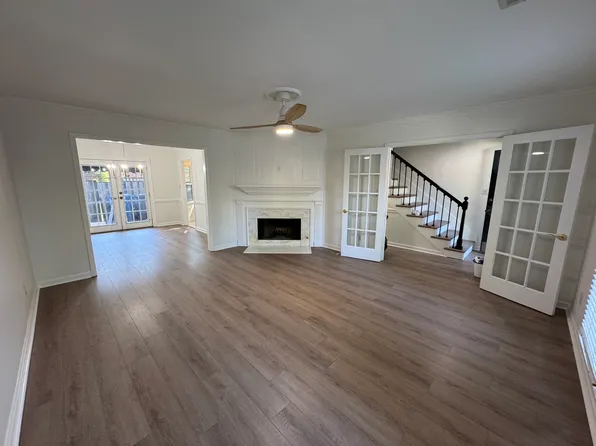 10 Ashford Cir, Birmingham, AL 35244