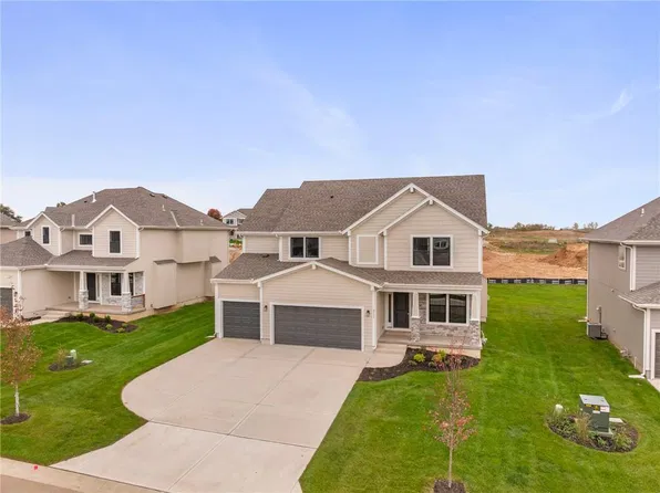 2337 W Wabash St, Olathe, KS 66061