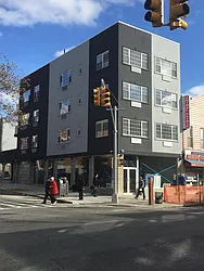 Rented by Roz Khan, LREB