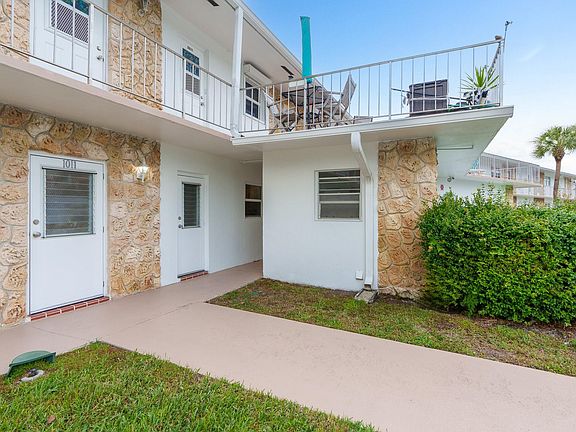 2nd image of 2701 E Golf Boulevard #1012
