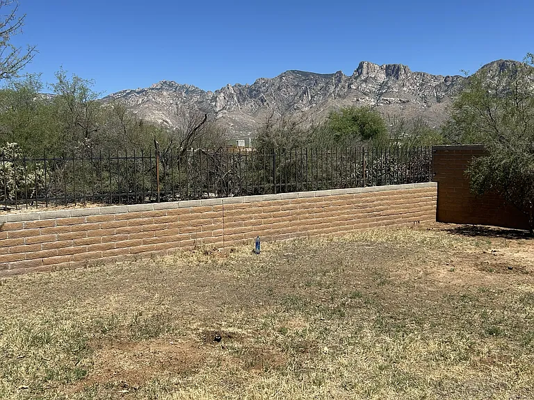 11830 N Joi Dr — Photo 30