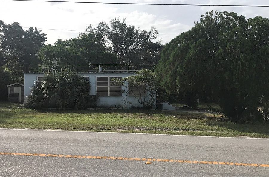 1st image of 8538 Bolton Ave