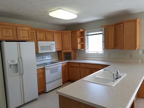 Large, bright kitchen area