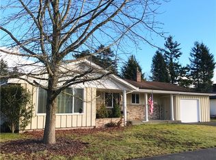 1213 Garfield St, Enumclaw, WA 98022