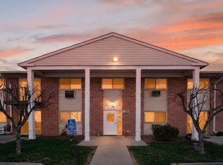 706 Marilyn Ave APT 107, Glendale Heights, IL