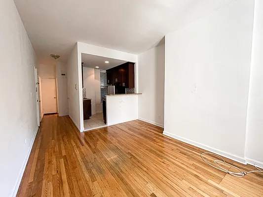 Rented by Highline Residential | media 7