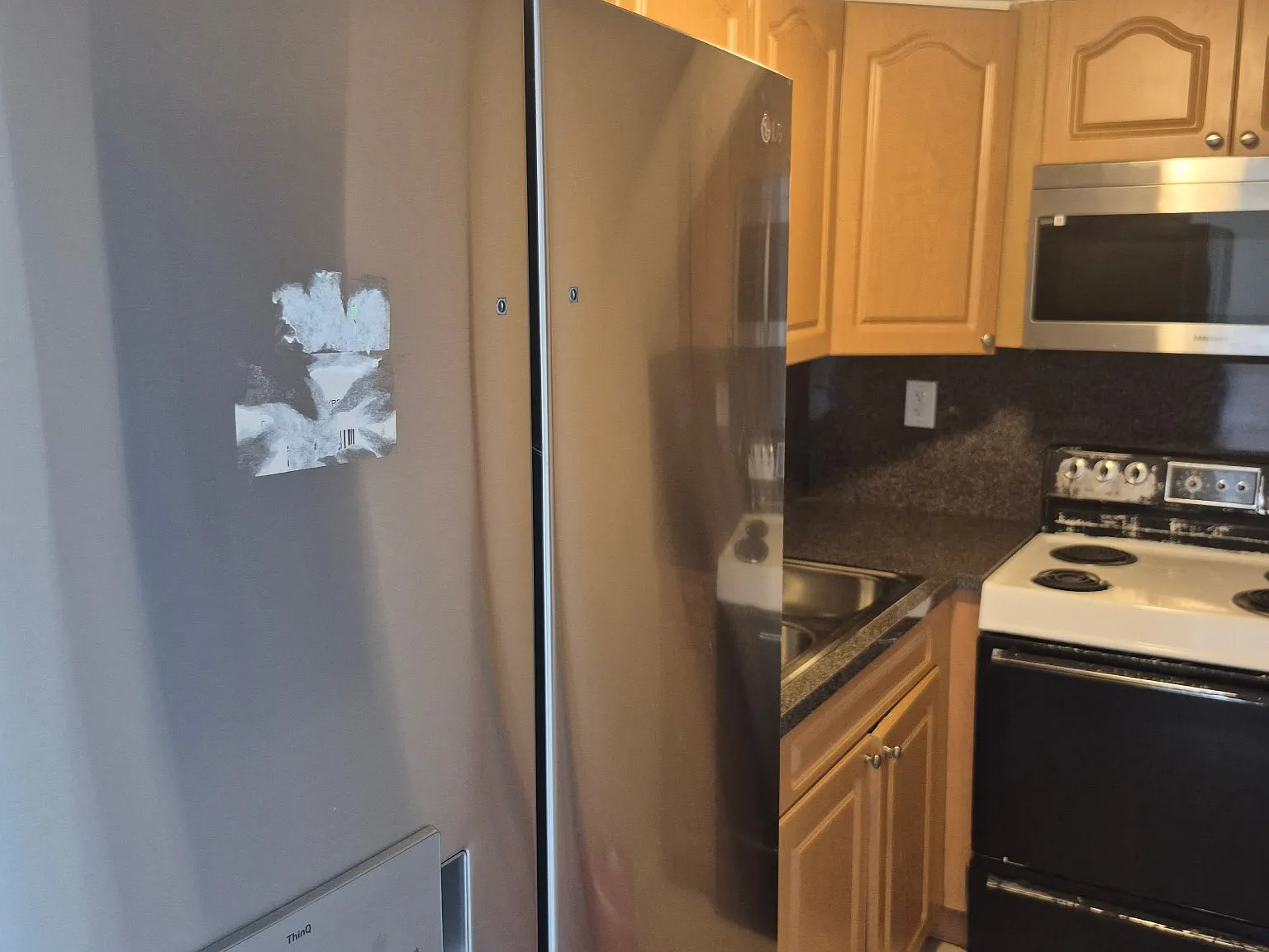 2 bed, 782 sqft, $1,950 — Photo 2