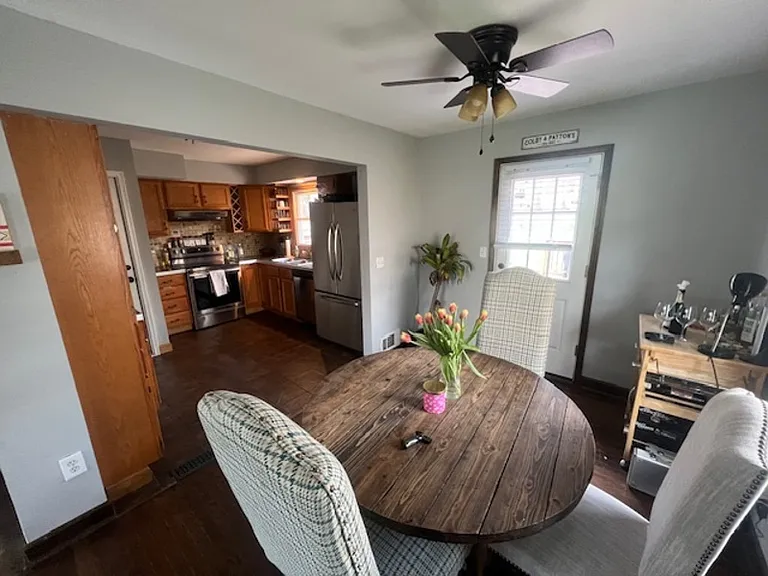 7020 Barkley St — Photo 4