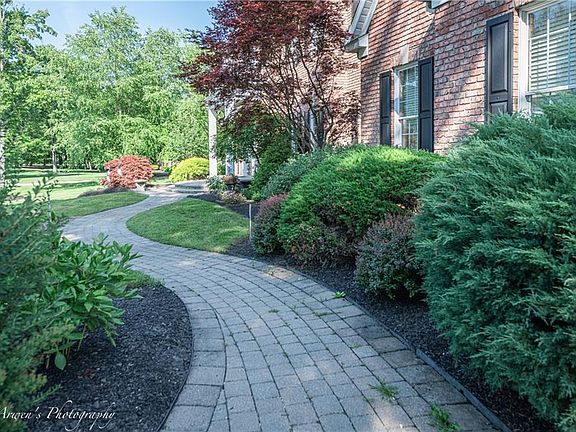 2nd image of 7465 Stockwood Dr