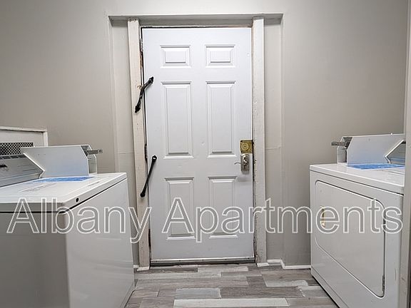 4th image of 469 Delaware Ave APT A