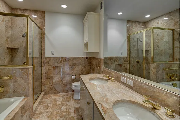 Sold by Stribling | media 4