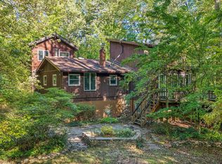 74 Stony Brook Rd, Hopewell, NJ 08525