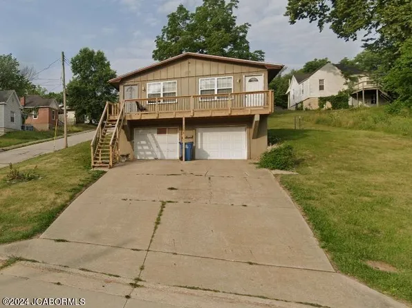 1116 E Capitol Ave, Jefferson City, MO 65101