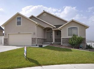5622 W Morning Light Dr, Herriman, UT 84096