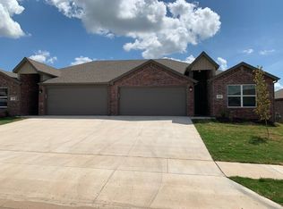 420 Red Robin St, Centerton, AR 72719