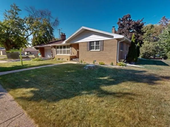 100 E Henry St, Kaukauna, WI 54130