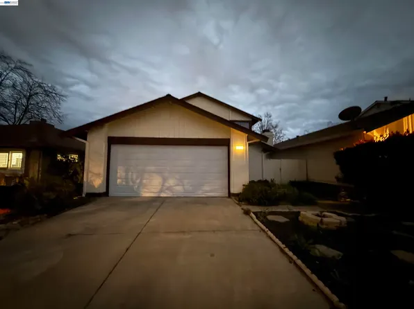 2203 Glenmount Dr, Pittsburg, CA 94565