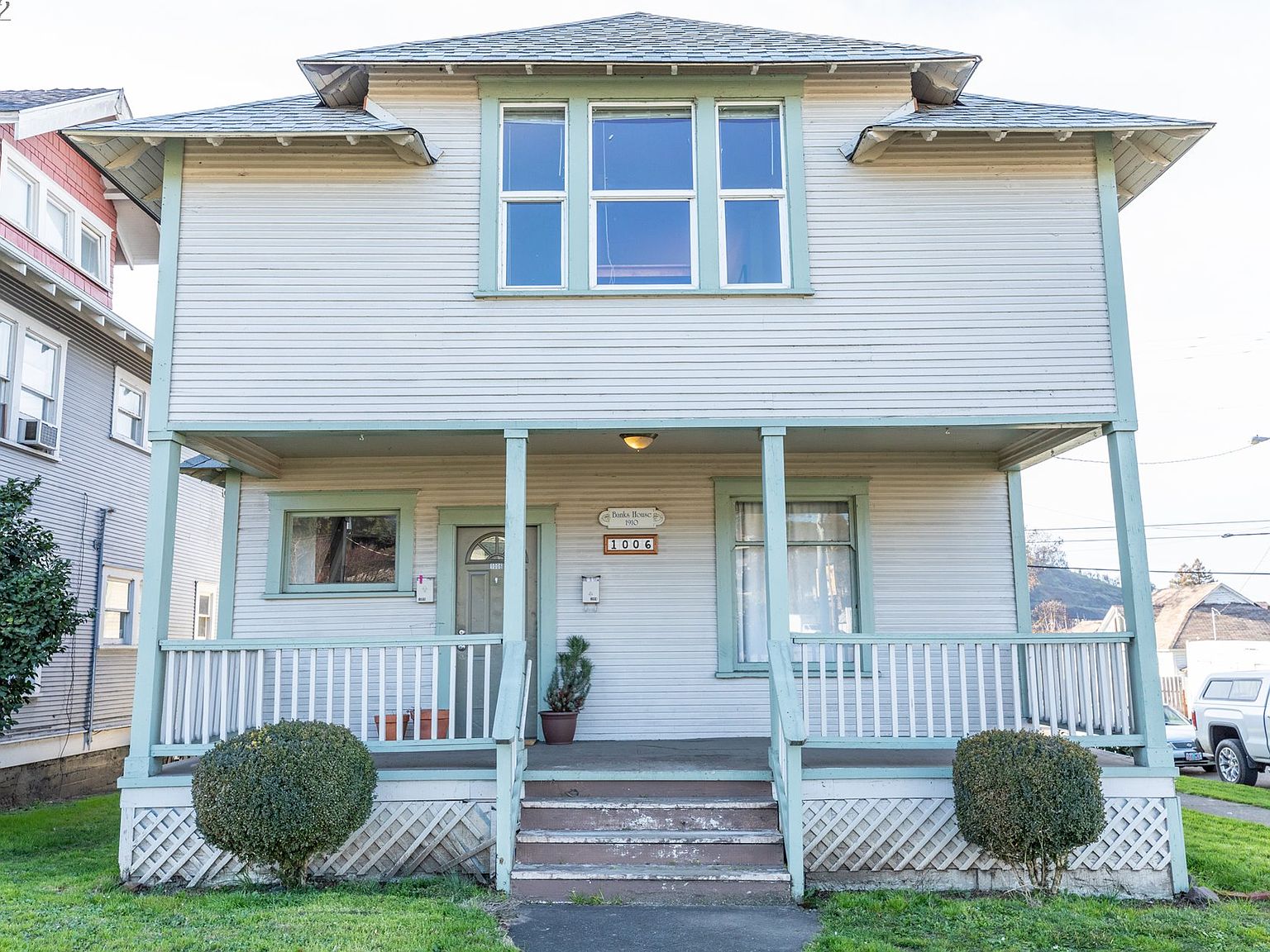 1006 SE Pine St, Roseburg, OR 97470 Zillow