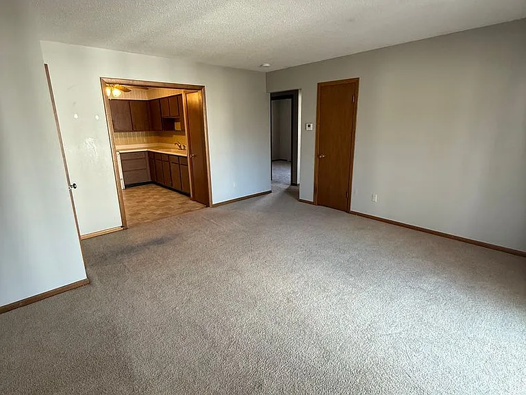 806 Jefferson St — Photo 8