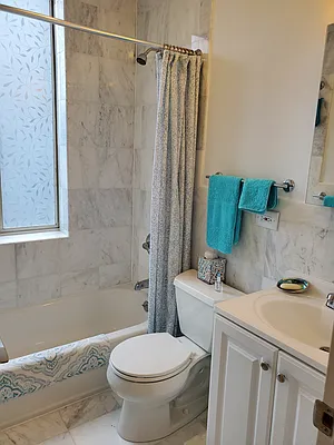 Rented by R New York | media 24