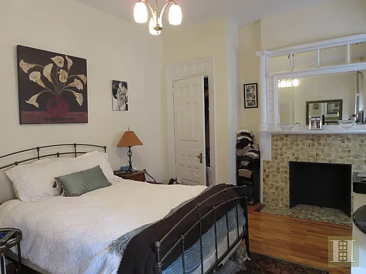 Rented by Halstead Real Estate | media 42