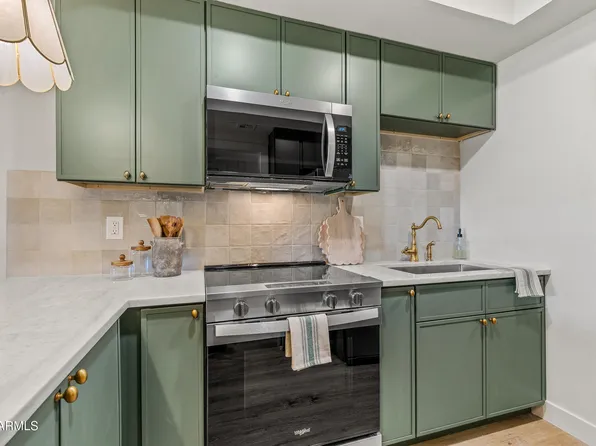 2955 N FAIRVIEW Drive, Flagstaff, AZ 86004