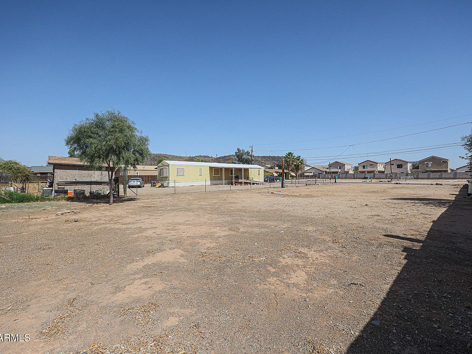 2nd image of 2961 N 29th Drive #4
