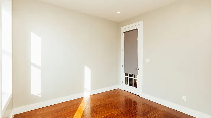 Rented by Nooklyn NYC LLC | media 5