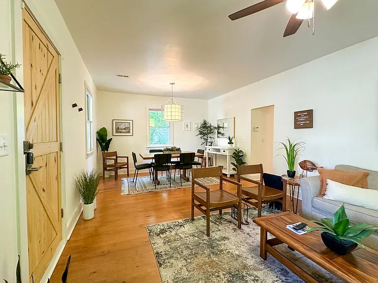 612 Church St — Photo 3