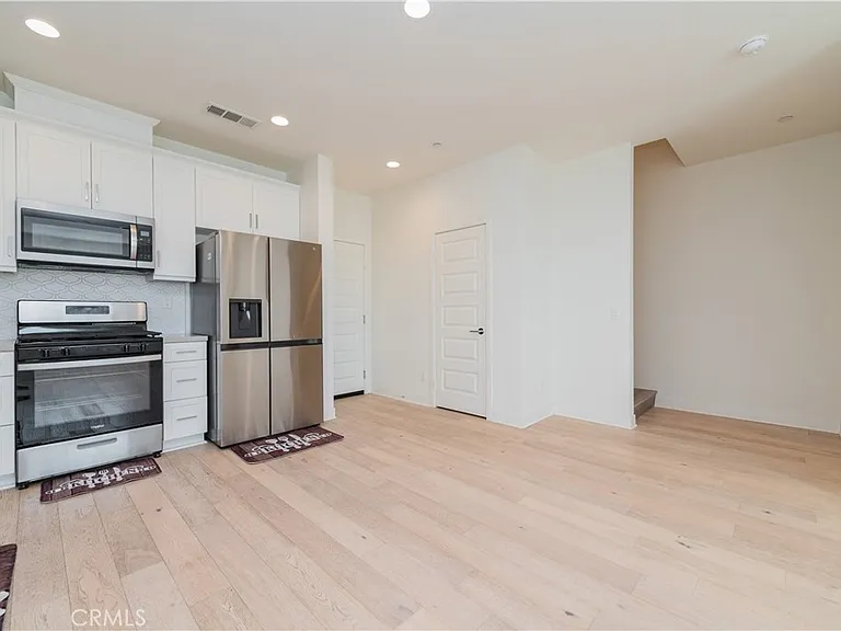 4096 Peony Paseo #24 — Photo 7