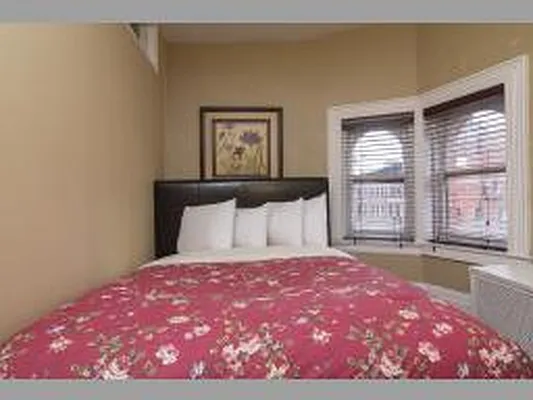 Rented by Tamara Cohen, LREB | media 24