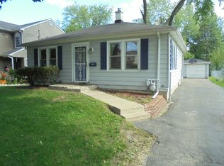 801 Stewart Ave, Elgin, IL 60120