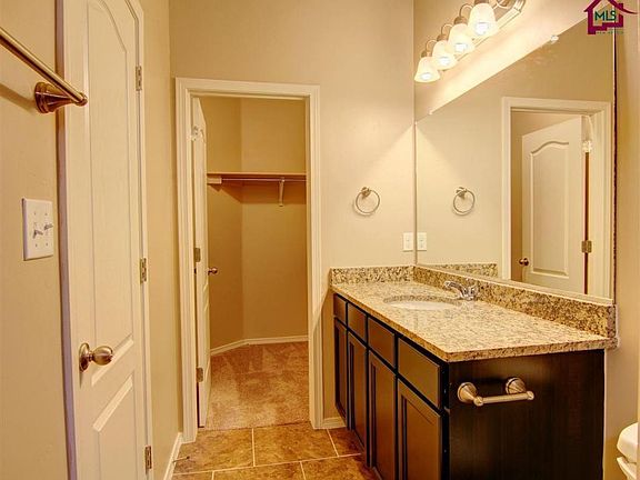 4th image of 2946 San Miguel Ct