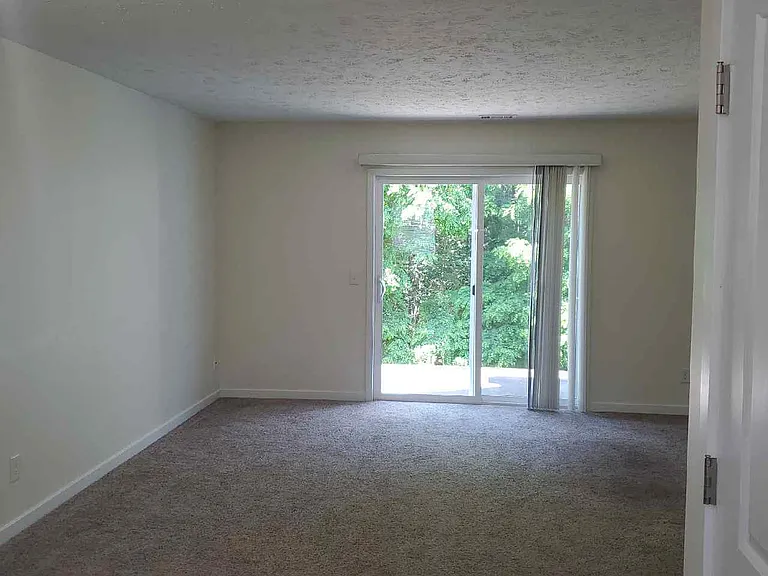 3835-3906 Vale Dr — Photo 105