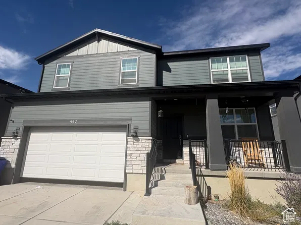 557 E Hearth Ln, Eagle Mountain, UT 84005