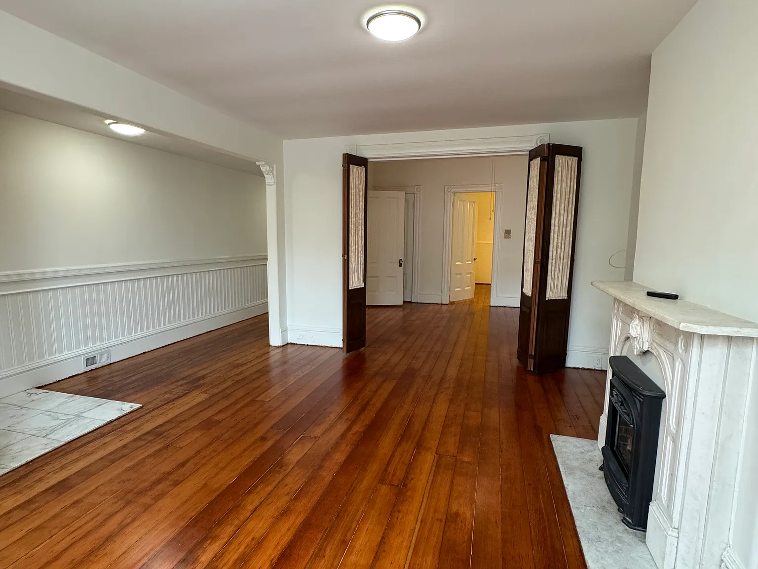 3 bed, 1400 sqft, $11,995 — Photo 4