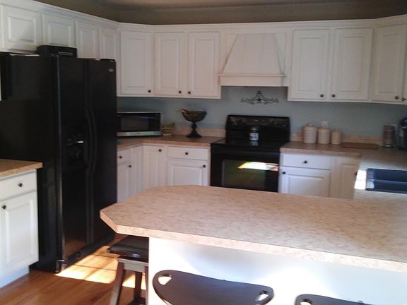 3rd image of 4544 Eastwood Dr