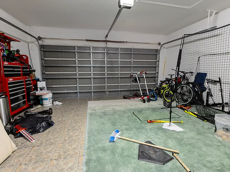 1146 Perpignan Ct — Photo 42