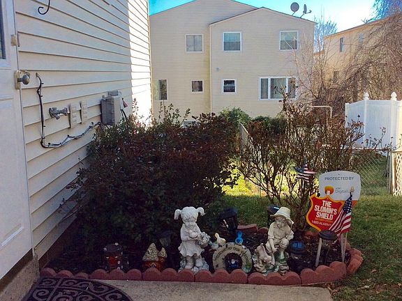 4th image of 1511 Marcy Pl #B