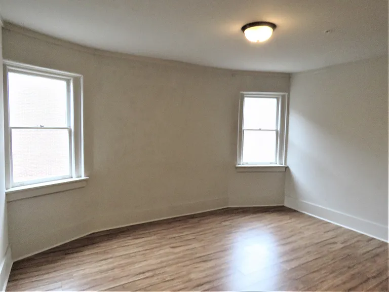 519 E Capitol Ave #2C — Photo 9