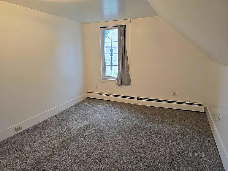 220 Main St #1 — Photo 19