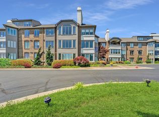 5004 Hunting Hills Sq, Roanoke, VA 24018