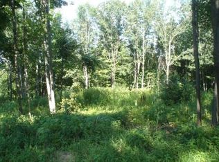 487 Howard St, Lunenburg, MA 01462