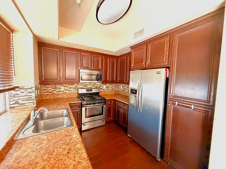 11367 Relax Ln — Photo 4