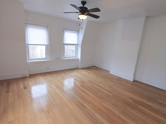 4th image of 166 W Coulter St APT 3