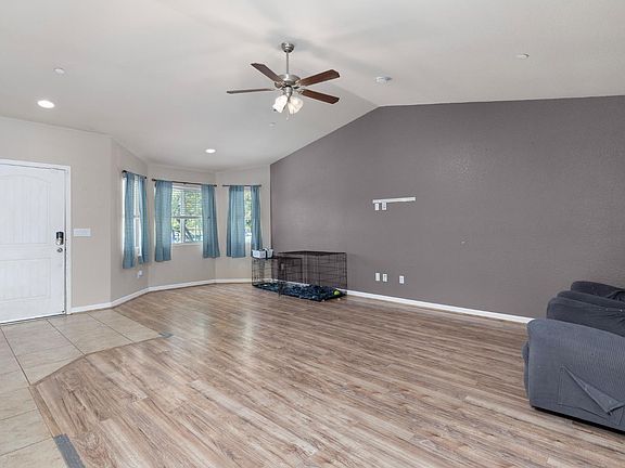 5th image of 1568 Spyglass Dr