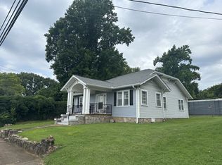 626 S 1st St, Pulaski, TN 38478