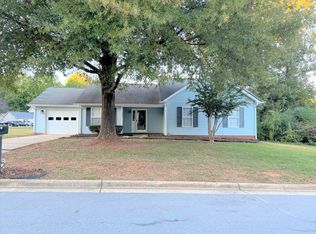 3981 Cherry Tree Dr, Greensboro, NC 27405